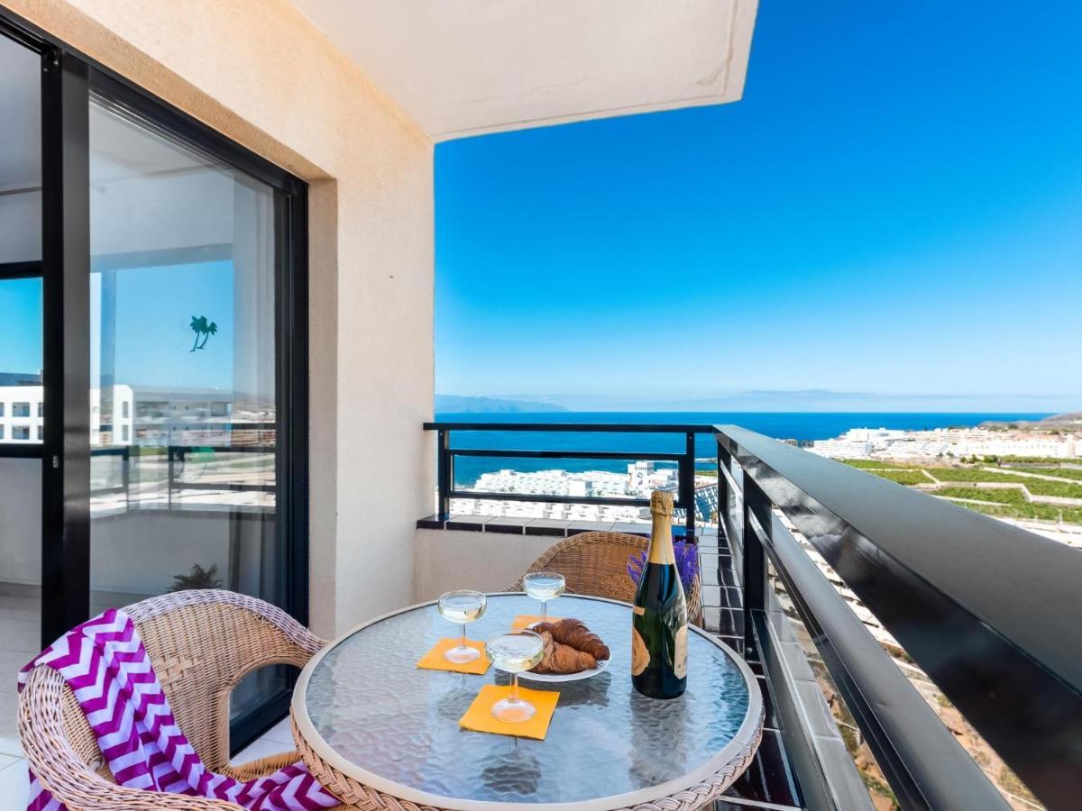1409 Luxury Paraiso Sea View Apartment *