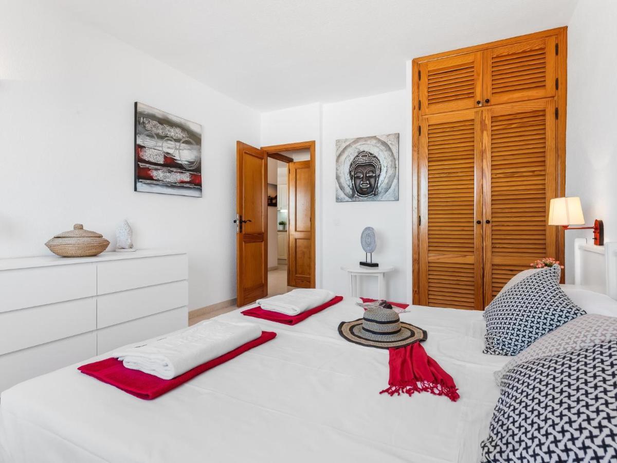 1409 Luxury Paraiso Sea View Apartment *