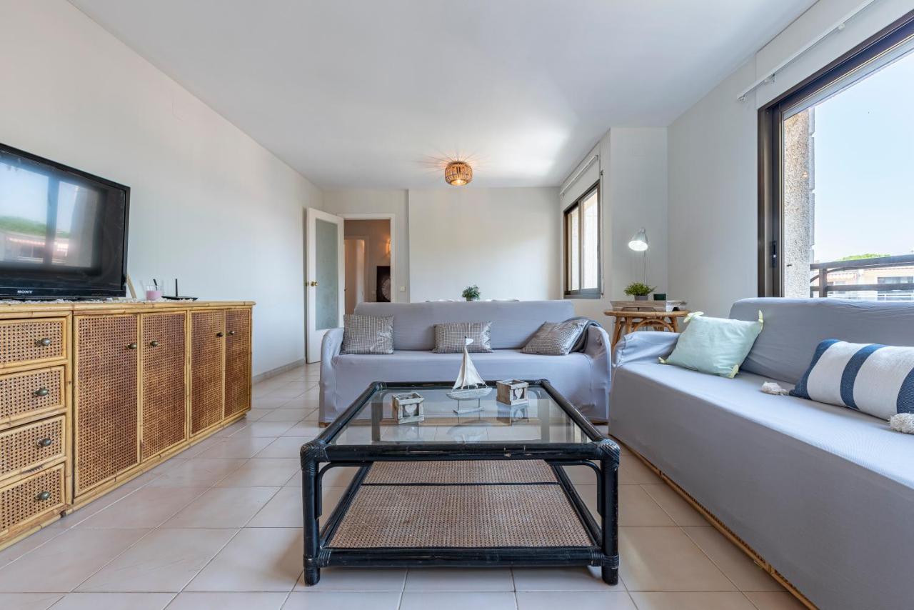 Costelles - Atico En Primera Linea Con Vistas, Piscina Y Parking Apartment