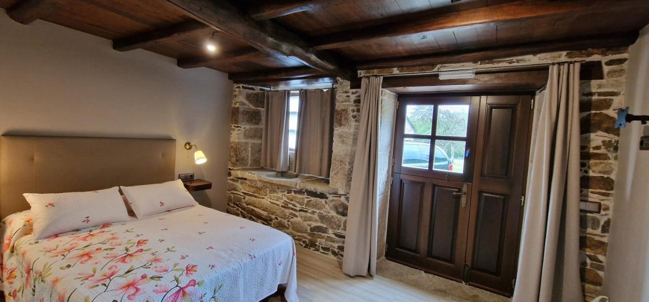 Country house La Cuevona De Lugo *