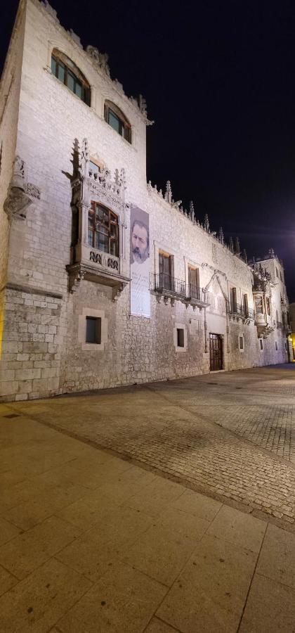 Apartamento Mía Ii Loft Centro Histórico - Parking&wifi Free