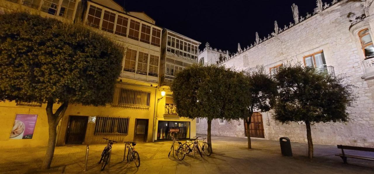 Mía Ii Loft Centro Histórico - Parking&wifi Free Apartamento *
