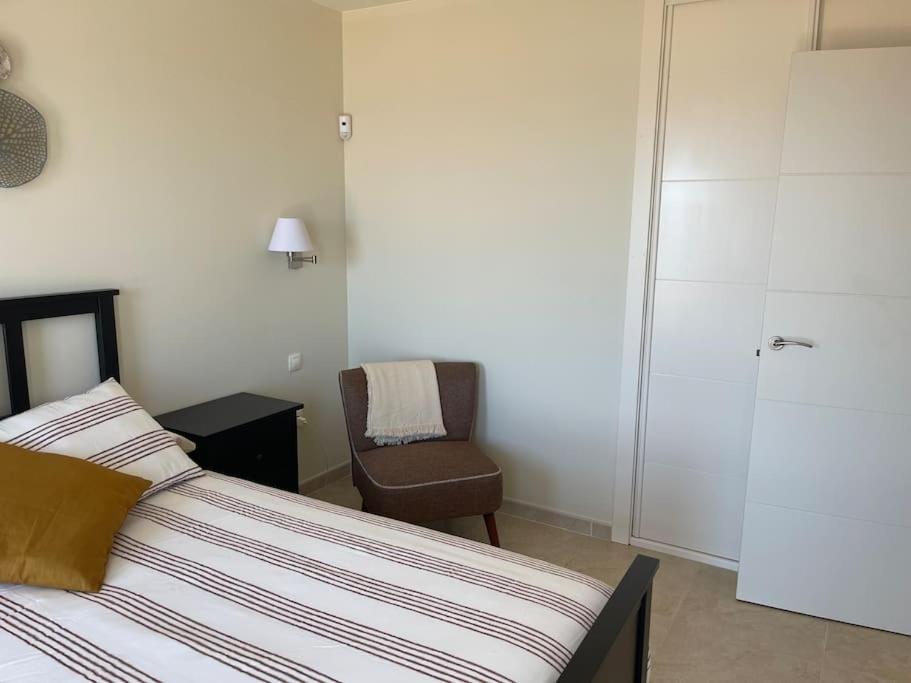 Vivienda Adosada En Castillo, Apartamento *
