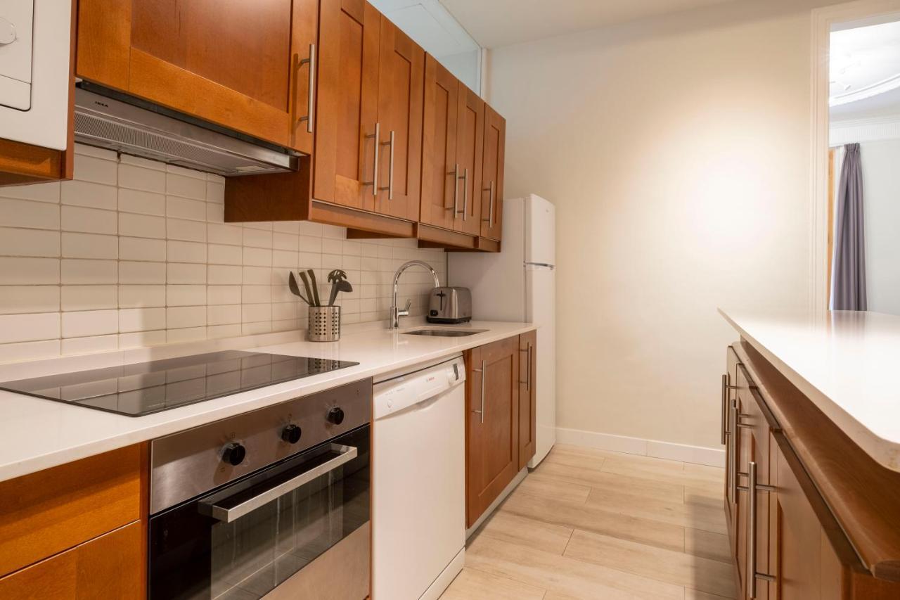 Aspasios Gracia Apartment