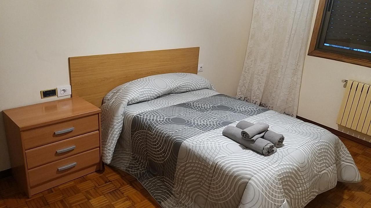 Casa Con Piscina En Ramiras, Ourense Сasa de vacaciones *