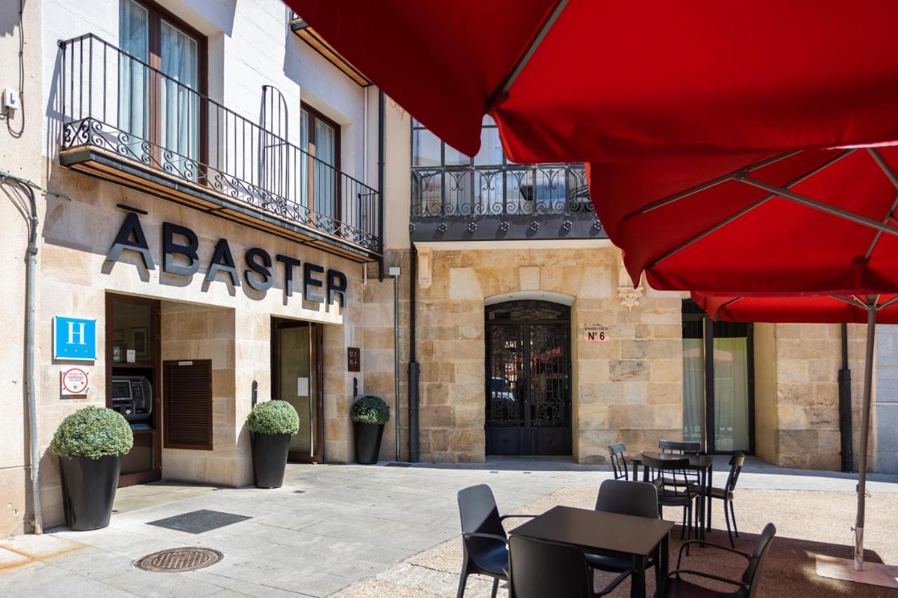 Dwo Abaster Hotel 3*