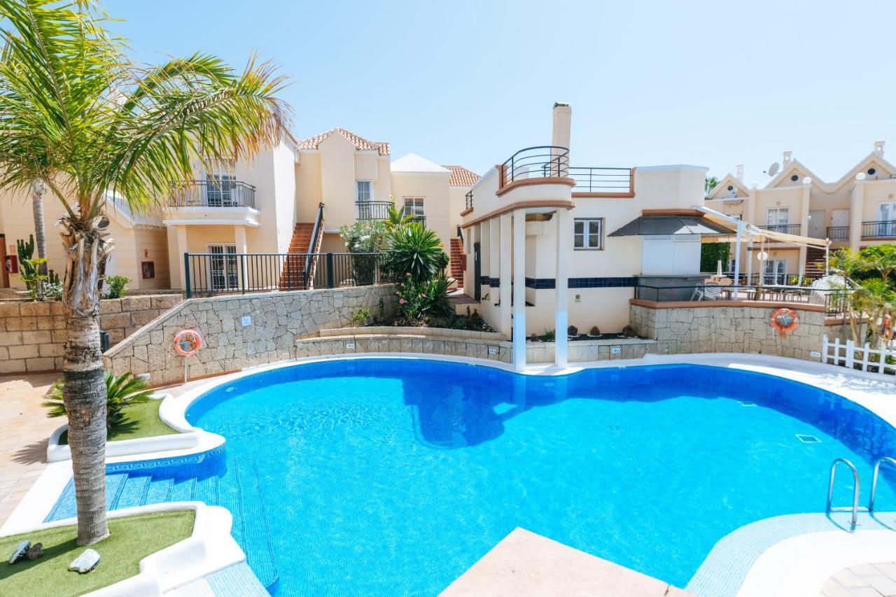 Amazing Renovated Pool View Apartment, 2 Min To Fañabe Costa Adeje (Tenerife)