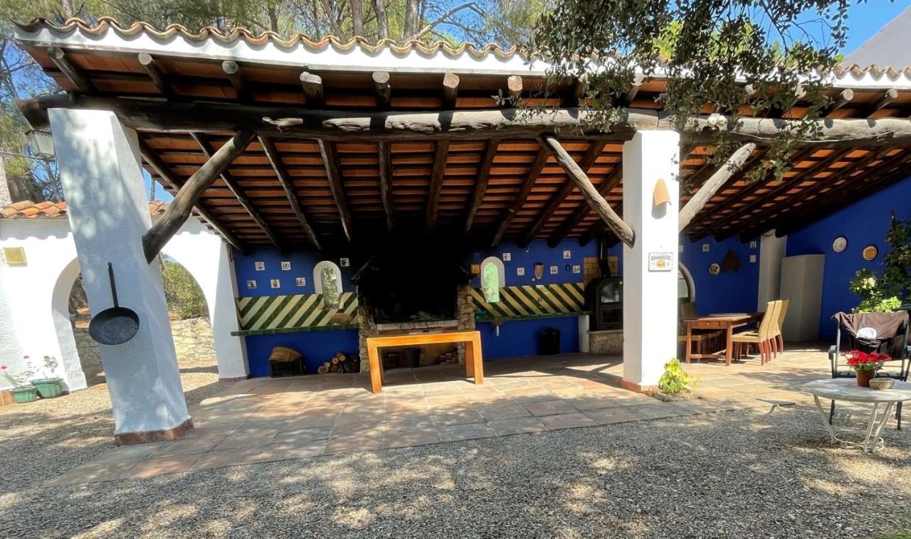 Masia Rural Les Alsines * Valls