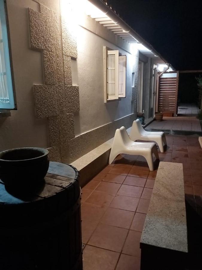 Vivienda Con Jardin Terraza Y Barbacoa *