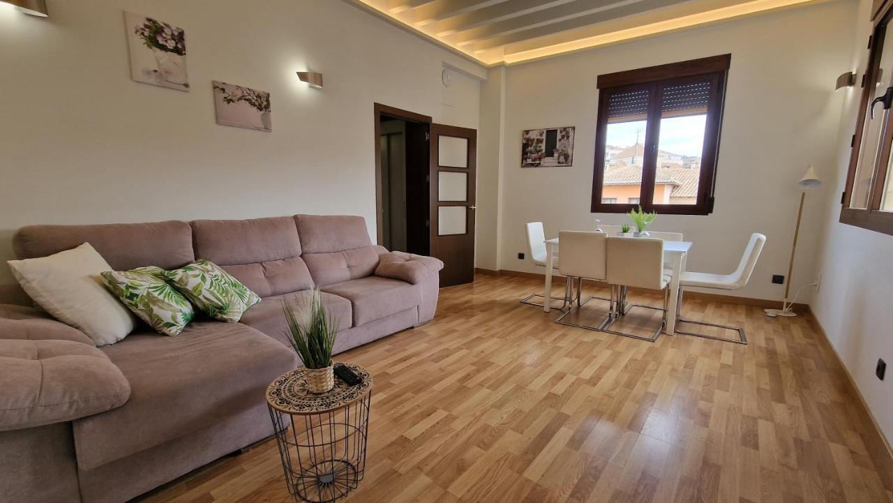 Apartamento Imeda Escudo Del Carmen 19 *