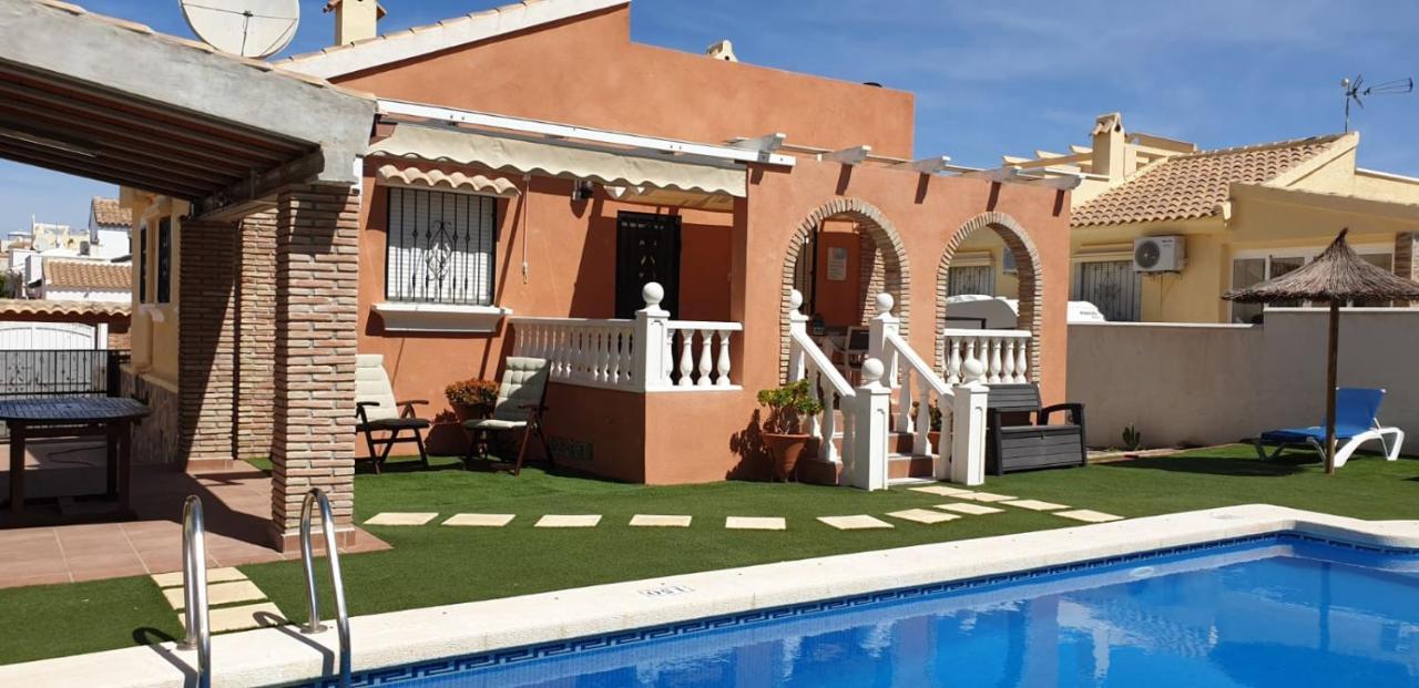Preciosa Piscina Climatizada