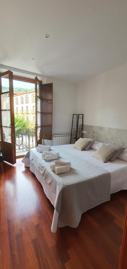 El Mussol De La Camprodon, Balconets Amb Vistes A La Placa * Camprodon
