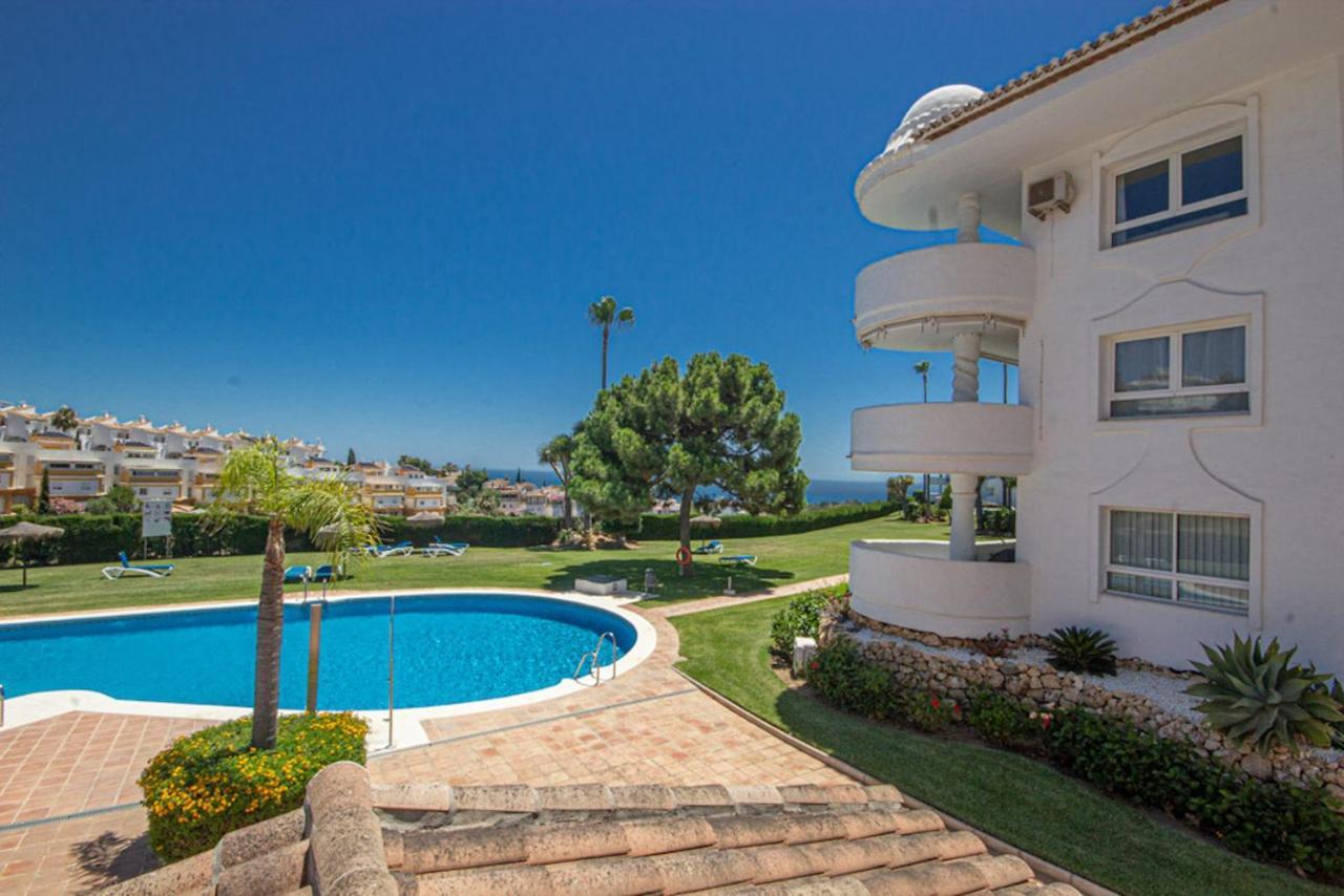 Wonderful 2 Bed With Stunning Sea Views