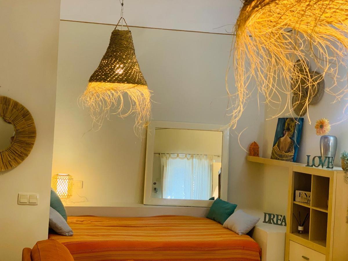 Apartment Lovely In Close To Puente *