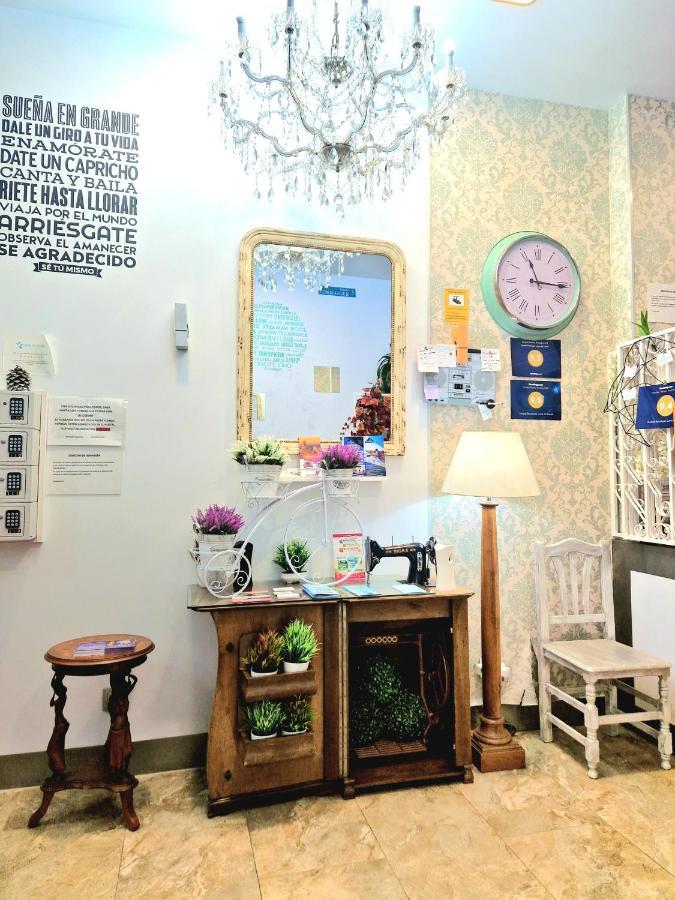 Boutique Luna De Gavín Pensión *