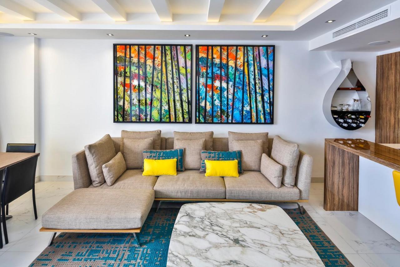 306 -luxury Selection- Puerto Banus Front Line Penthouse * Marbella