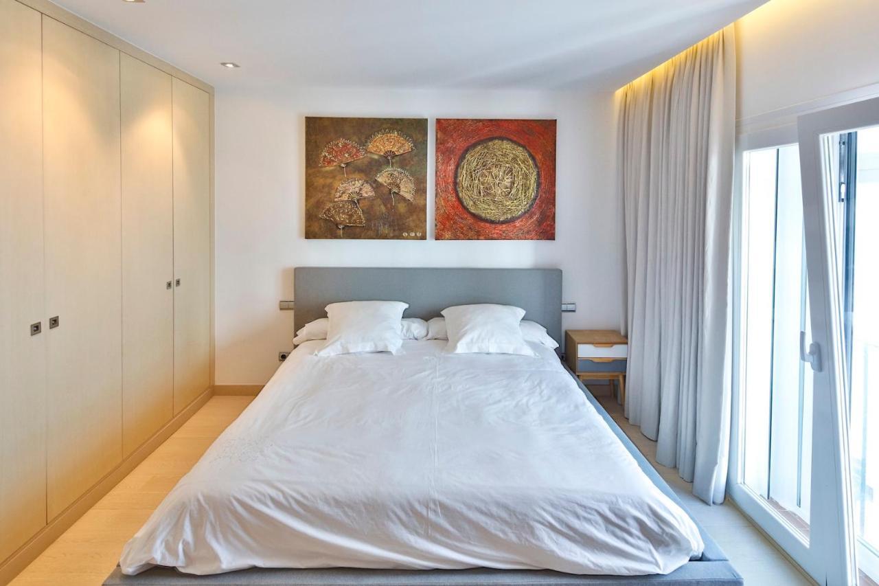 306 -luxury Selection- Puerto Banus Front Line Penthouse Marbella