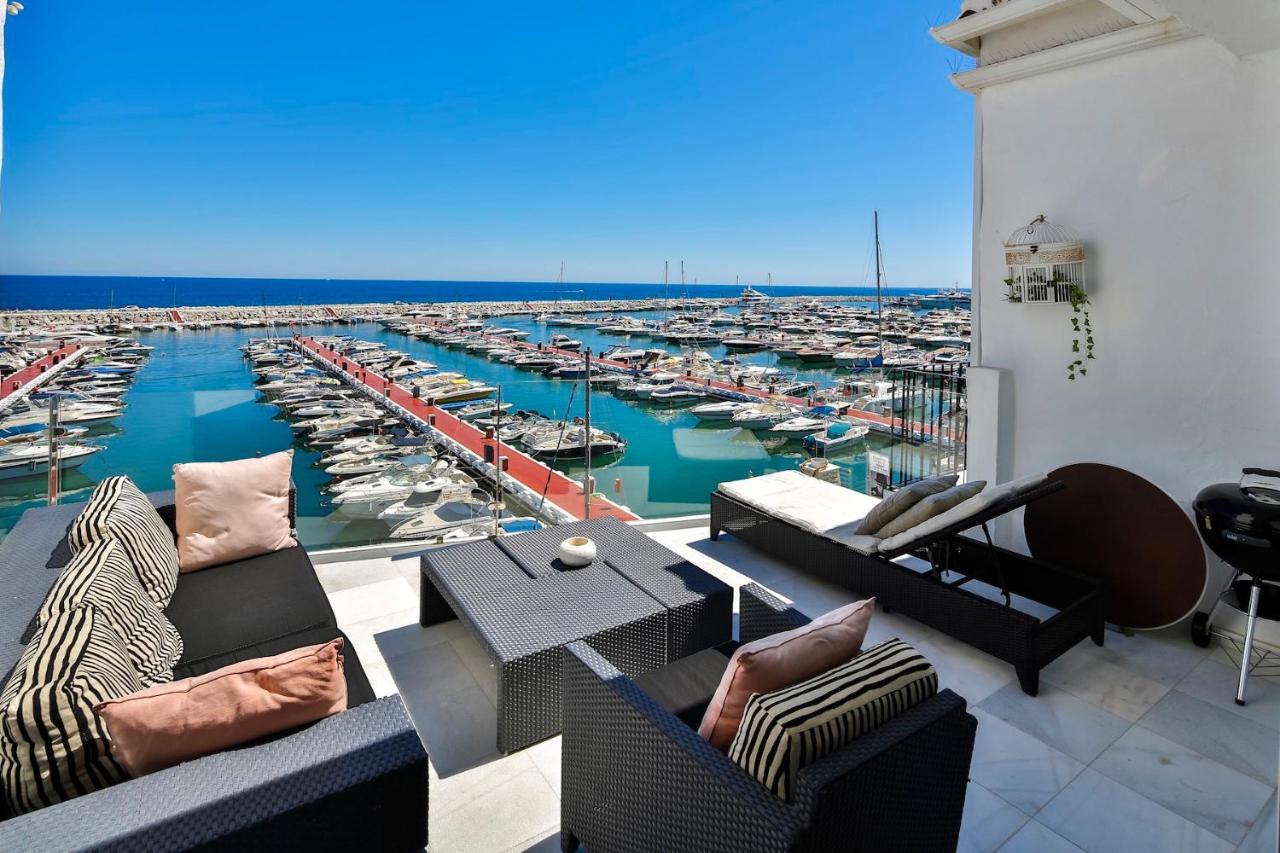 306 -luxury Selection- Puerto Banus Front Line Penthouse * Marbella