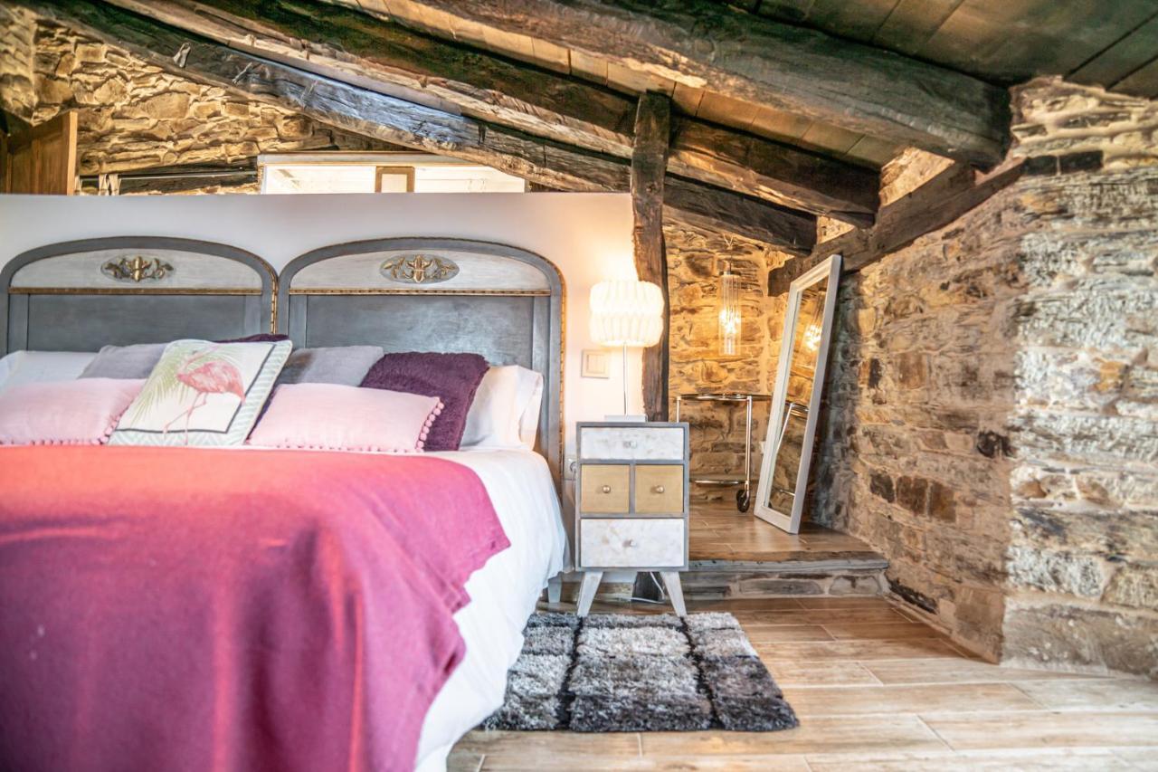 Complejo Rural Lar De Vies Country house *