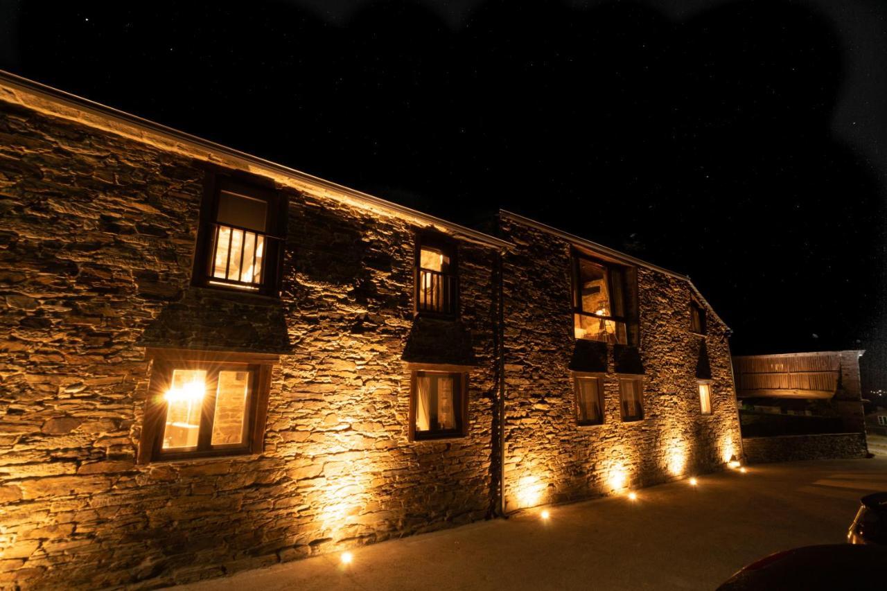 Complejo Rural Lar De Vies Country house A Pontenova