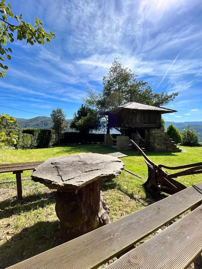Country house Complejo Rural Lar De Vies A Pontenova
