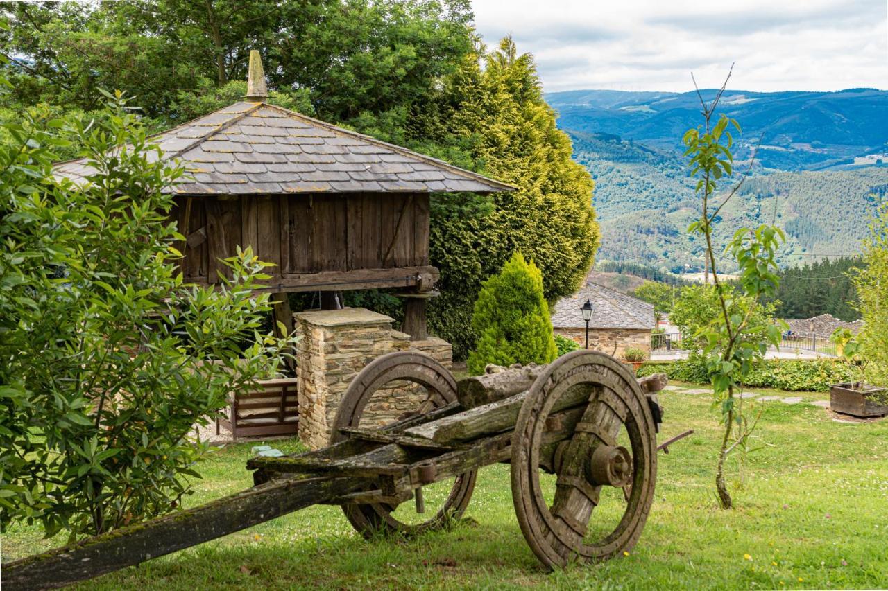Complejo Rural Lar De Vies Country house *