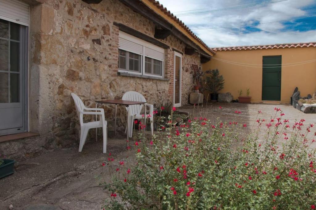 Vivienda De Uso Turístico *