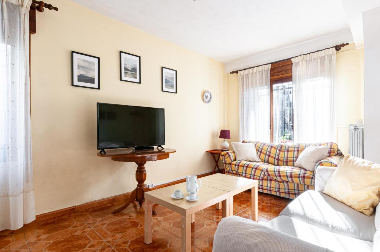 Casa A Mitad De Camino Entre Playas Y Picos De Europa Malateria