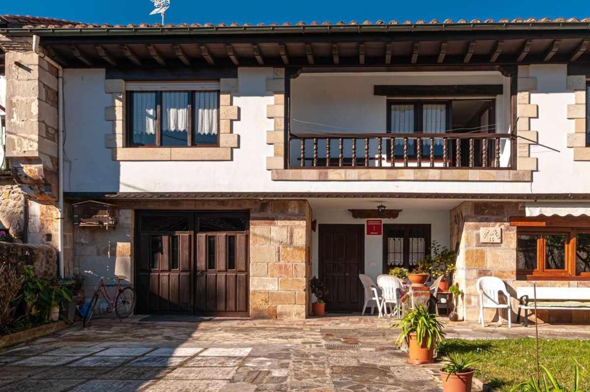 Paco En Pleno Corazón De Cantabria Muy Cerca De La Costa Chalet