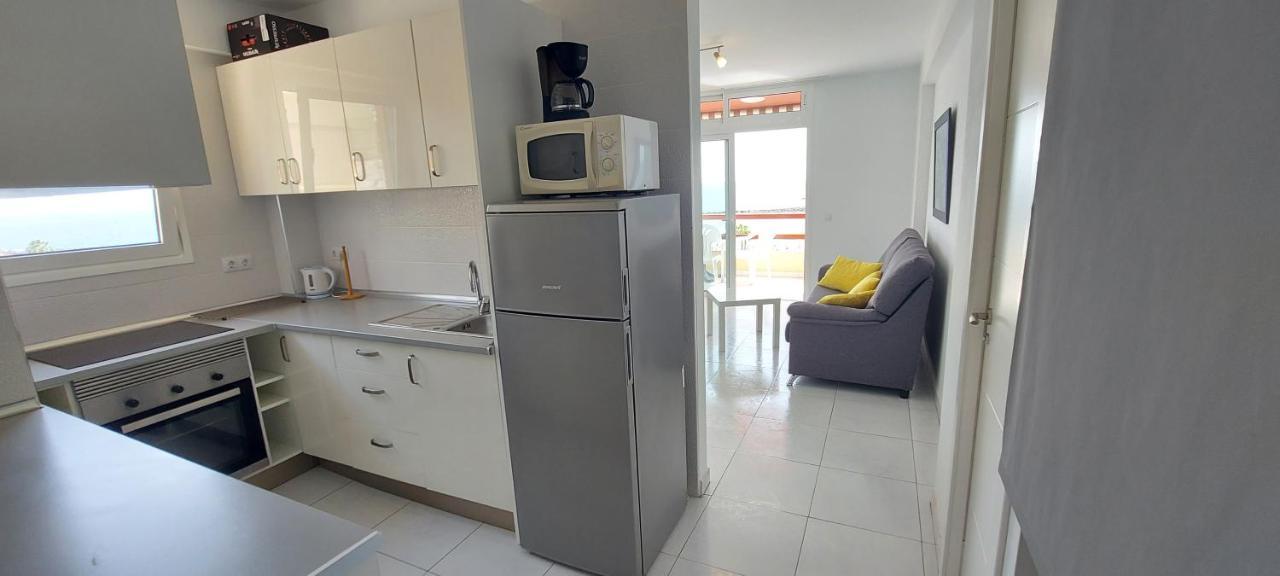 Vistas Apartment, Ocean View, 2 Bedrooms & Free Wifi *
