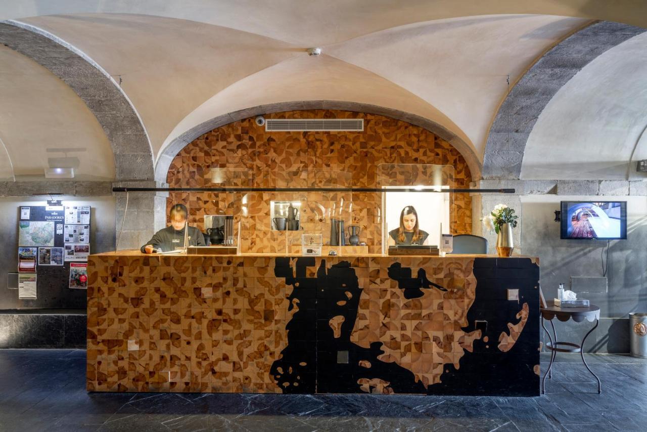 Hotel De 4*