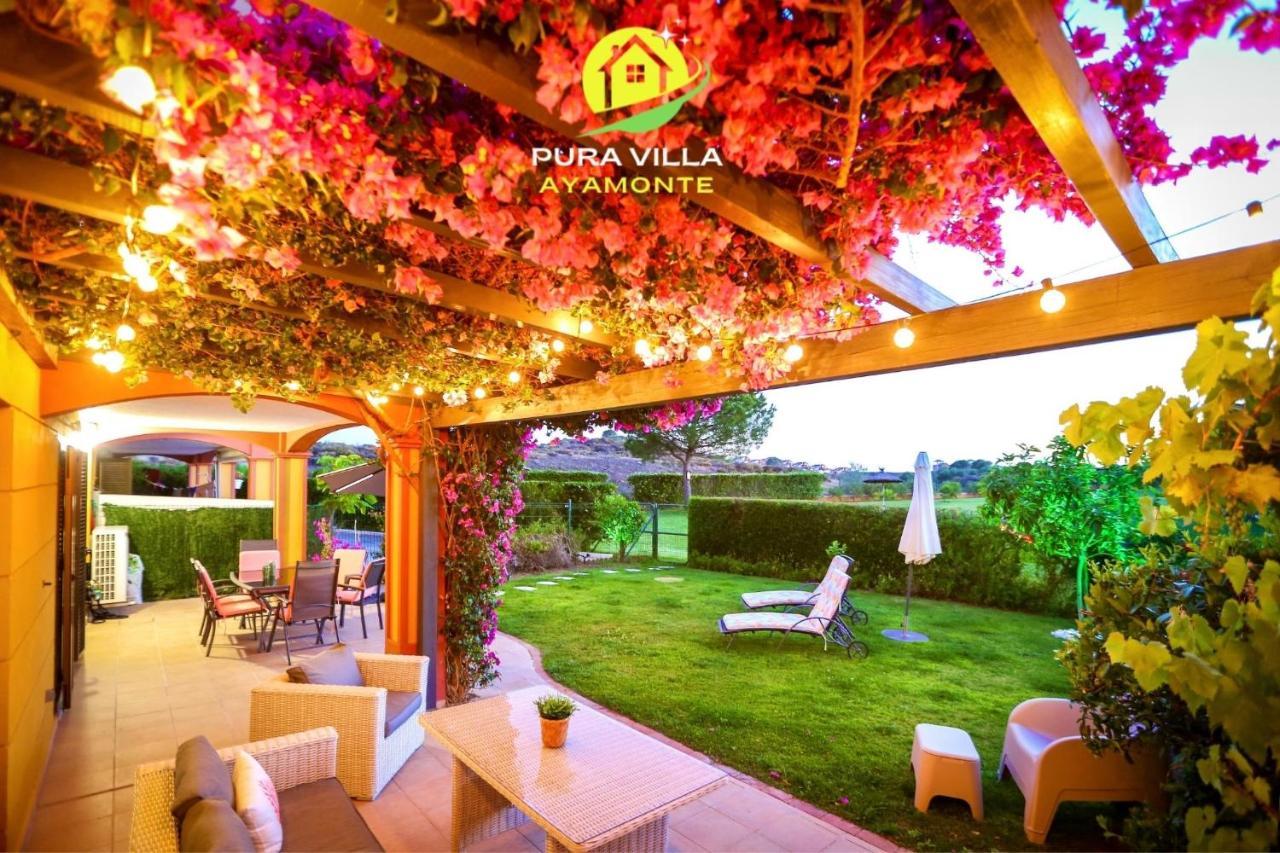 Pura Villa- Buganvillas *