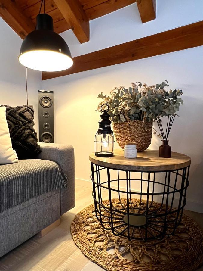 Lo Attic De * Sort