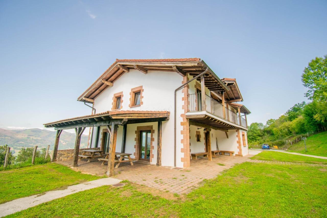 Chalet Behin Batean, Espectacular En Pleno Corazon Del Valle Baztan Ziga