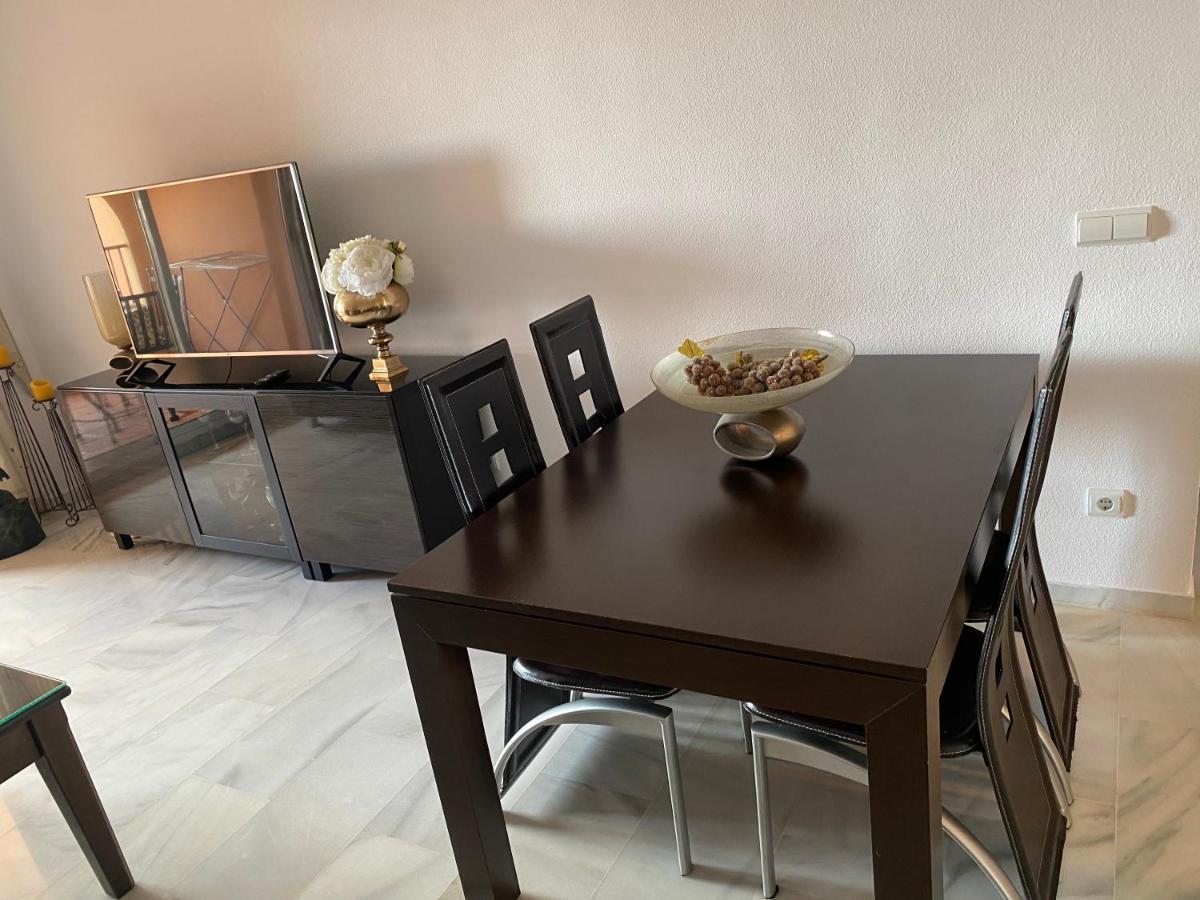 Bonito Apartamento Apartamento
