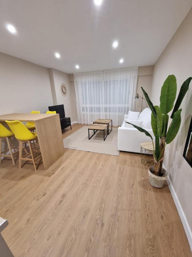 Mencía Apartahotel Monforte De Lemos