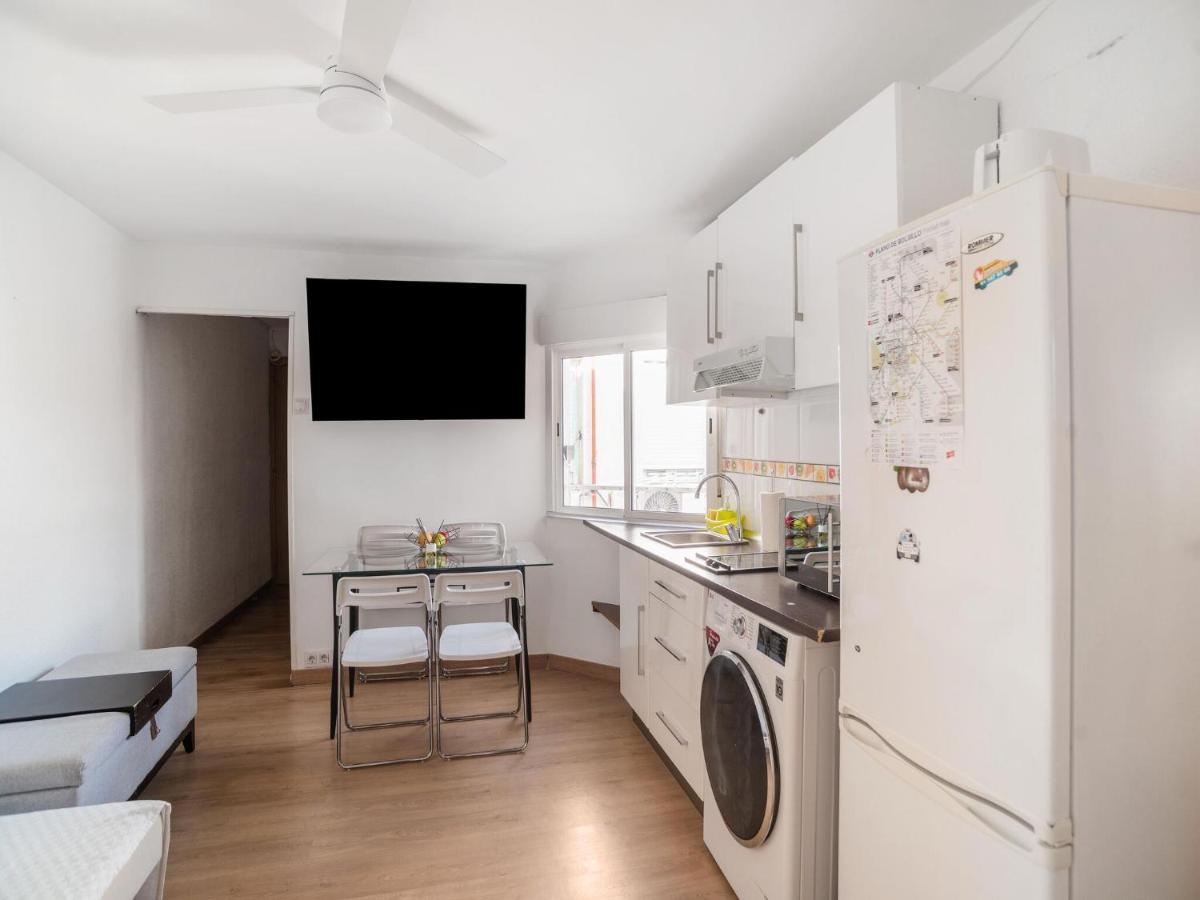 Nice In With Air Conditioning Apartment *