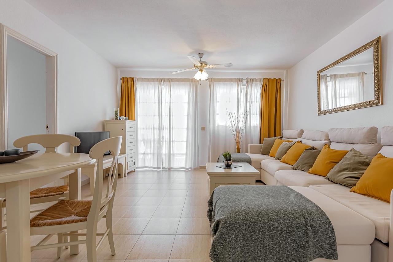 Apartment The Heights 2 Bedroom Los Cristianos (Tenerife)
