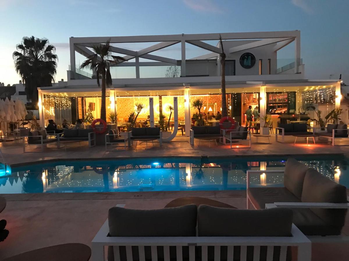 Mi Capricho 2ba Beachfront Complex-apartment Beachside With Sea Views Apartamento *