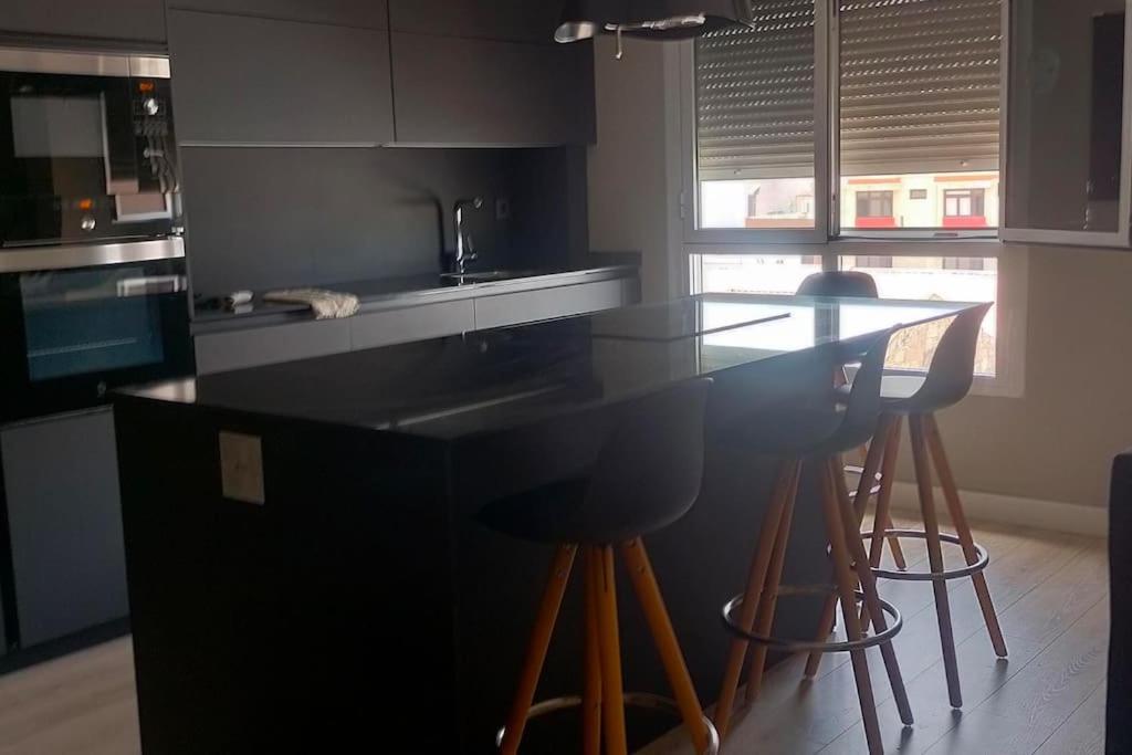 Luminoso Duplex En Canteras *