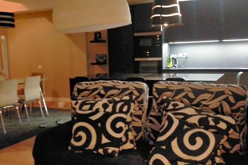 Luminoso Duplex En Canteras *
