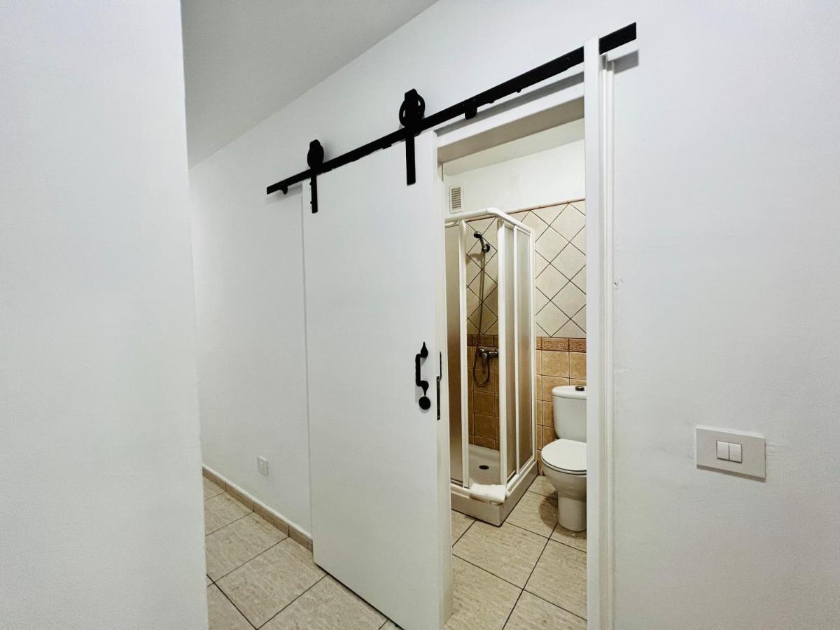 Apartamentos Frontera