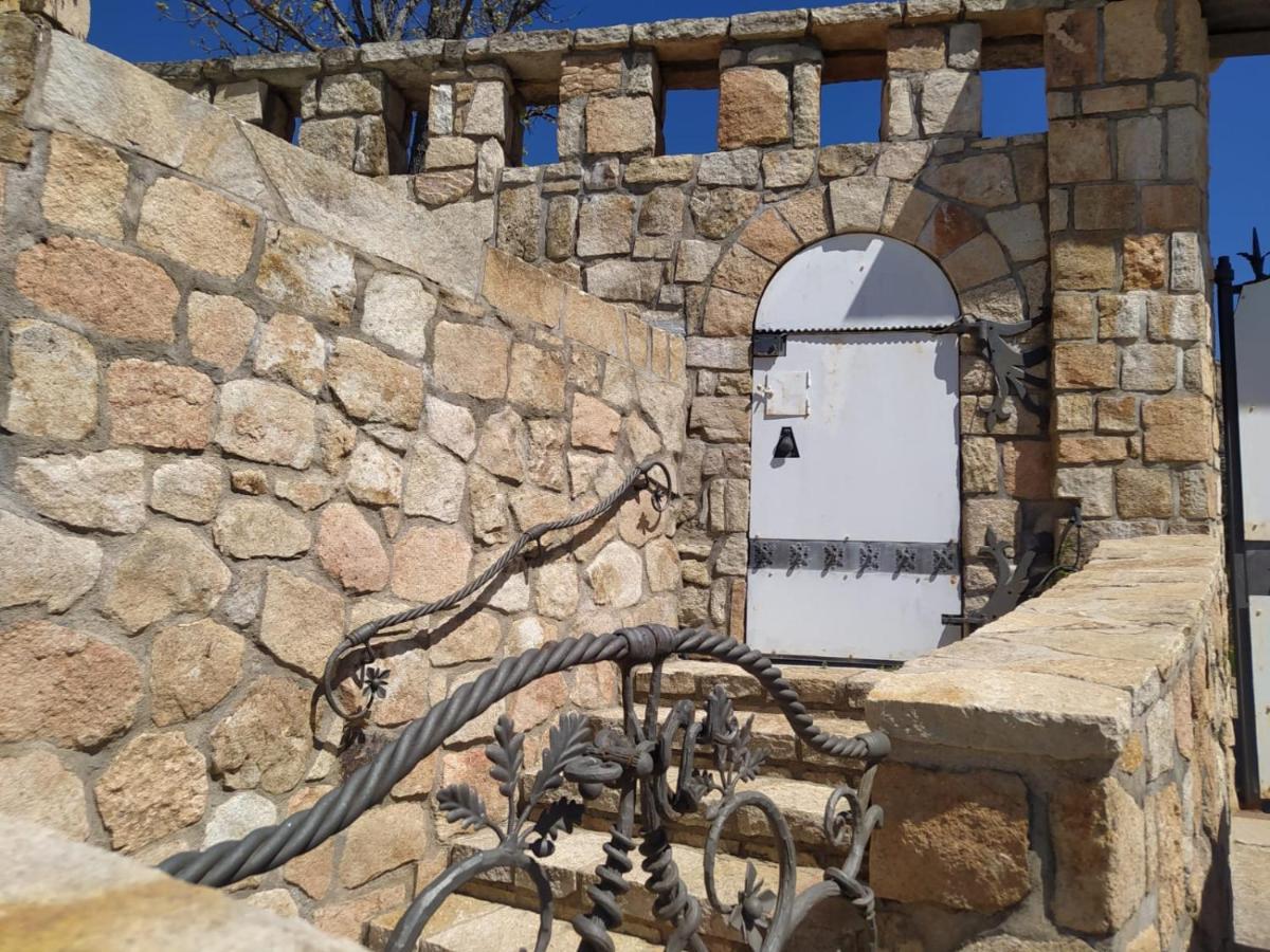 Magnífico Castillo Privado, Elevado En La Roca Chalet *