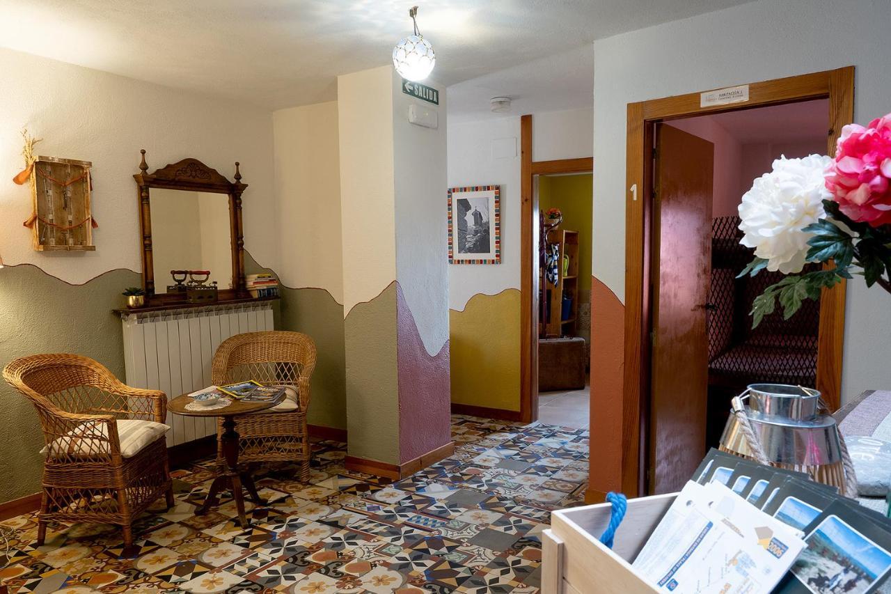 De Peregrinos En - Casa Maralotx Camino De Santiago Hostal Cirauqui