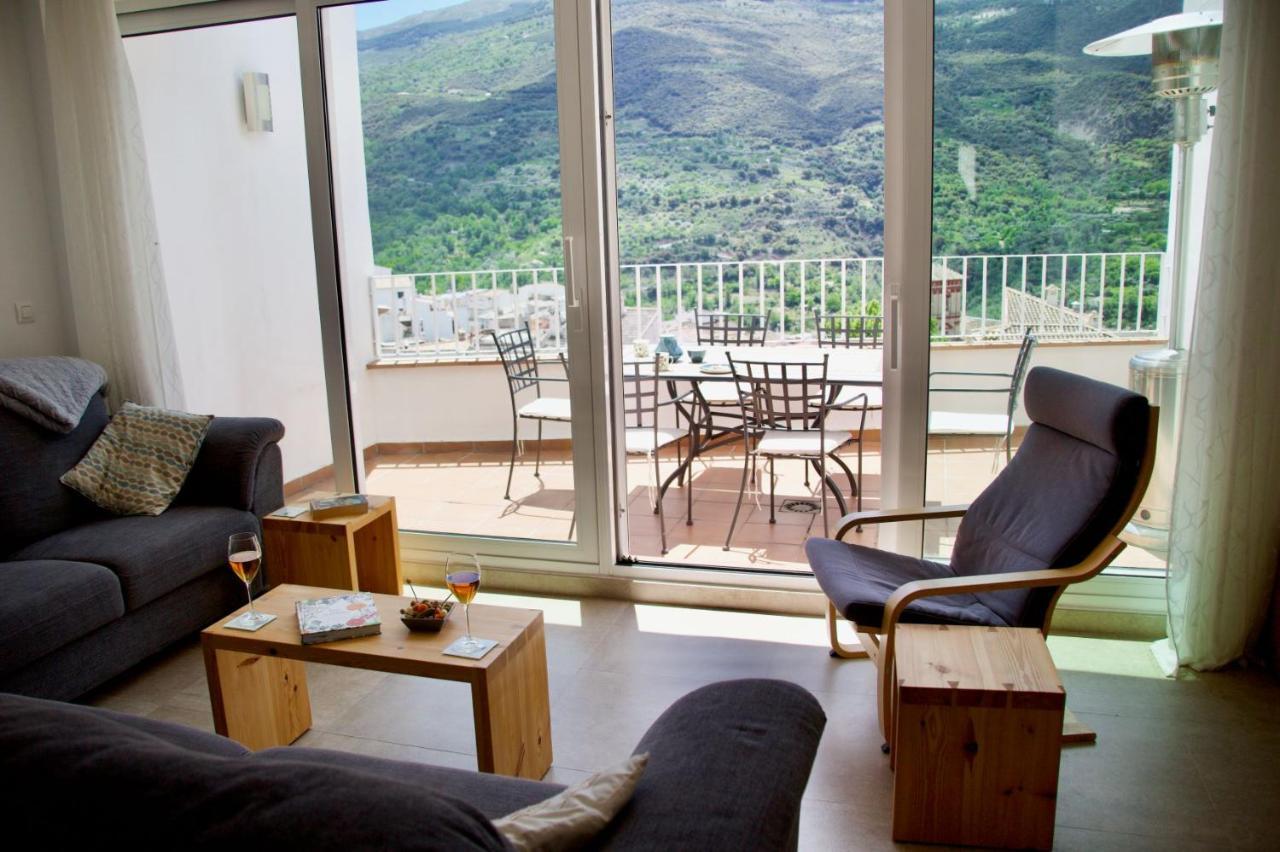 House With Spectacular Views *
