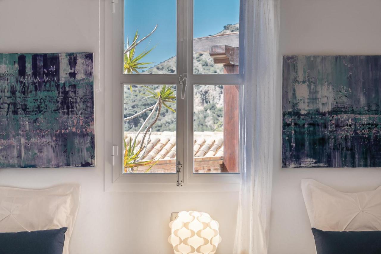 Blue Charme Chalet