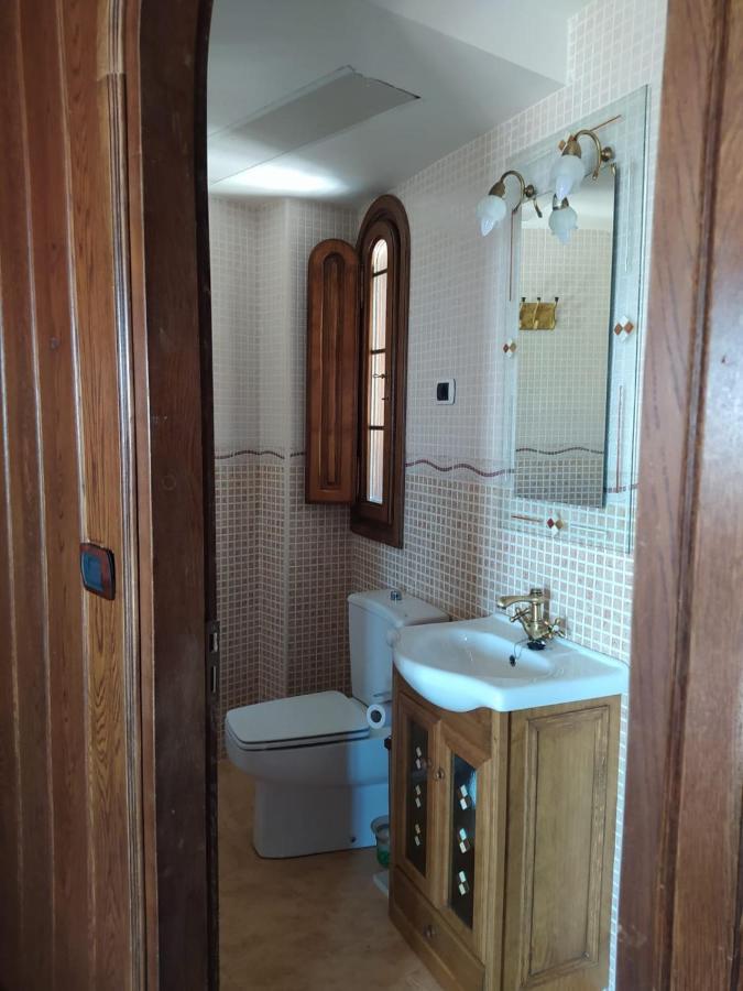 Chalet Magnífico Castillo Privado, Elevado En La Roca La Cabrera