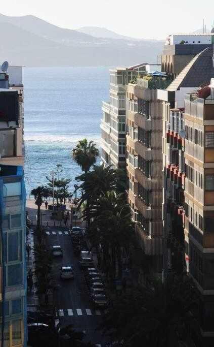 Apartamento Céntrico ático 2 Dormitorios Gran Solárium Privado Las Palmas de Gran Canaria