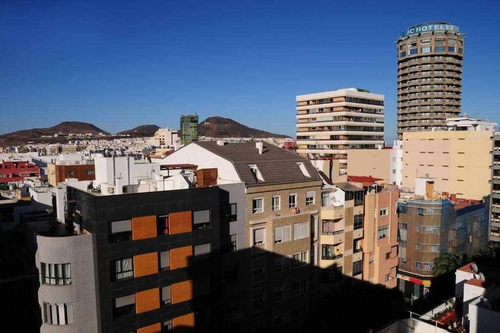 Céntrico ático 2 Dormitorios Gran Solárium Privado *