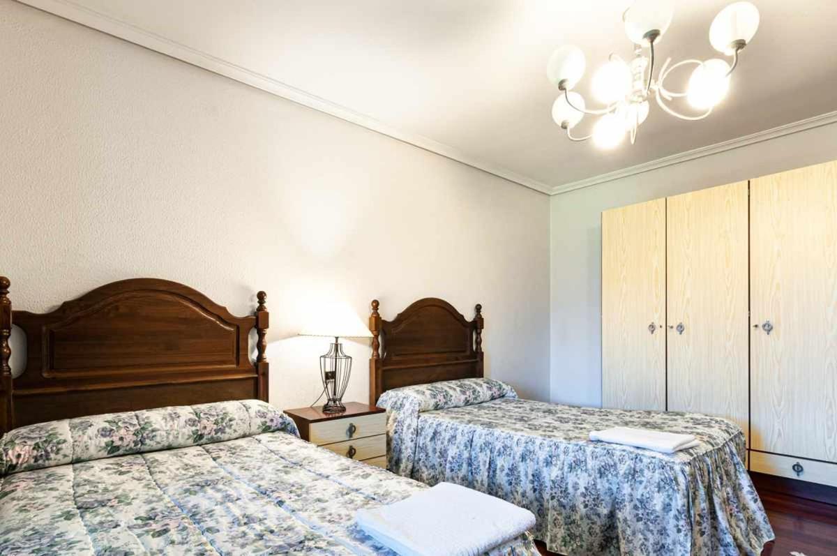 Chalet Paco En Pleno Corazón De Cantabria Muy Cerca De La Costa *
